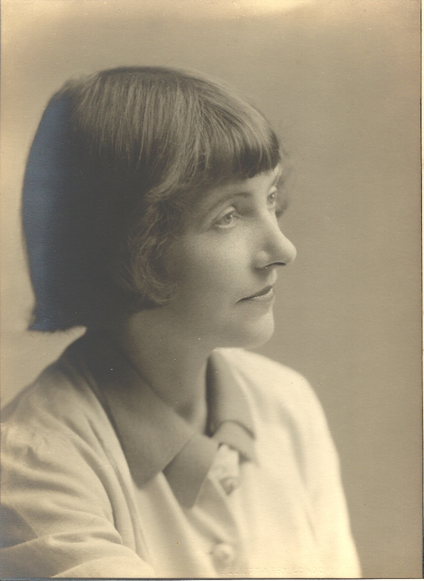 Image of Young Clare Cameron